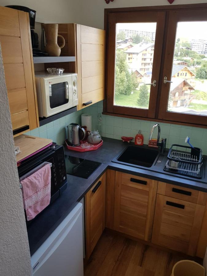 Appartement Traversant Residence Chaput 2 - 2 Pieces - 6 Personnes - Vue Sur Front De Neige Fontcouverte-la-Toussuire エクステリア 写真