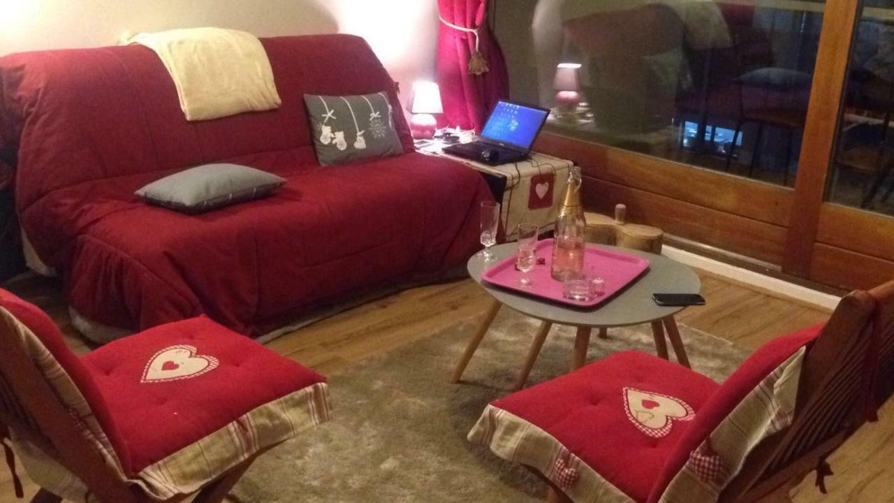 Appartement Traversant Residence Chaput 2 - 2 Pieces - 6 Personnes - Vue Sur Front De Neige Fontcouverte-la-Toussuire エクステリア 写真